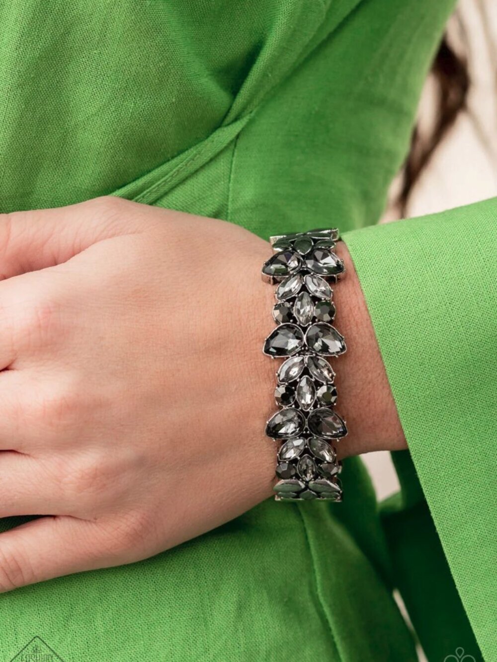 Paparazzi Jewelry Accessories - Glacial Gleam - Silver Bracelet - Vintage